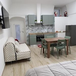 Nhà bếp/bếp nhỏ tại FrancyAndCo