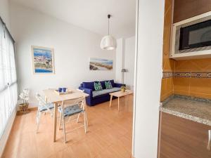 Kuchyňa alebo kuchynka v ubytovaní Plz de la Merced Apartamentos Solera