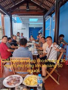 Hosté ubytování Quốc Ân Motel