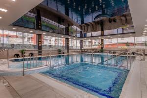 Bazén v ubytování Apartament Holiday 9 nebo v jeho okolí