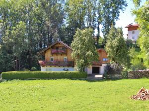 Zahrada ubytování Special Apartment in Walchen with Private Terrace