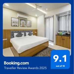 Postel nebo postele na pokoji v ubytování Wandr Hotel Medicity Gurugram, Near Medanta Hospital