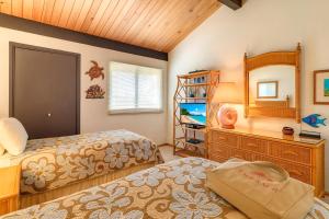 Katil atau katil-katil dalam bilik di KBM Resorts Spacious 4-Bedroom Napili Point Collection Multi Unit Listing Same Floor Ocean Views 2 Free Rental Cars NAP-C4243