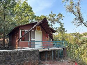 Imagen de la galería de Prithwe Earthing Center, en Bhor