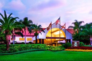 Sheraton Suites Orlando Airport Hotel