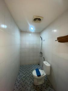 Ванная комната в Hotel Netral Jombang
