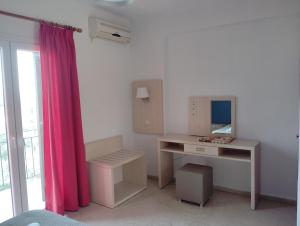 Μια τηλεόραση ή/και κέντρο ψυχαγωγίας στο Kavos Fantasia Complex