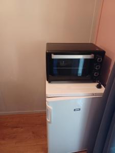Cucina o angolo cottura di Bungalow net buiten Zuidwolde