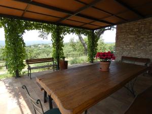 Balkón nebo terasa v ubytování Scappo in Umbria, Le Salce