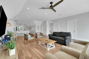 Khu vực ghế ngồi tại Sea Spray