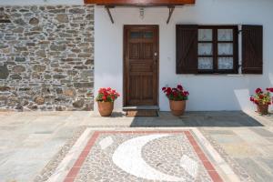 Gallery image of Bleri's Stone House in Tsagarada +29 photos