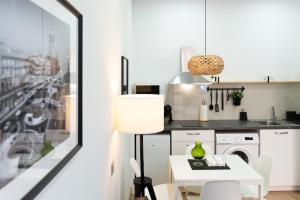 Kuchyň nebo kuchyňský kout v ubytování NUEVO Apartamentos Costa del Alma