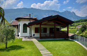 Nespecifikovaný výhled na hory nebo výhled na hory při pohledu z apartmánu