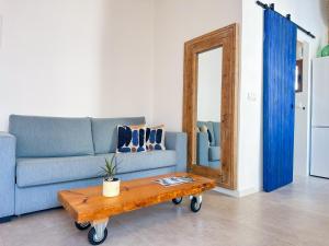 Posezení v ubytování Moona Hostal Altea