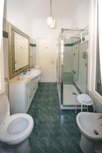 Koupelna v ubytování Le Tare B&B