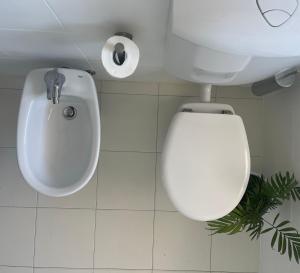 Koupelna v ubytování B&B Lary