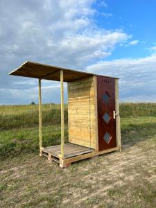 Fotografie z fotogalerie ubytování 4 Glamping Adventure - tent with lake view v destinaci Filipów