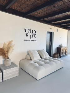 Vie rêvée luxury suites的休息区