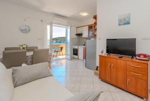 Kuchyňa alebo kuchynka v ubytovaní Apartment for 4 persons, by the sea and with beautiful view