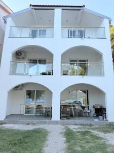 Imagen de la galería de Apartmani Danilovic, en Herceg-Novi