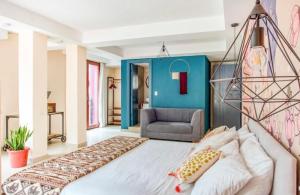 Postel nebo postele na pokoji v ubytování Hotel Brio Centro + 34 fotografií
