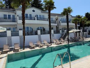 Bazén v ubytování Hotel Xanadu nebo v jeho okolí