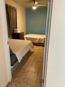 Ένα ή περισσότερα κρεβάτια σε δωμάτιο στο Guayacan Guest House - Cayo Collado La Parguera +6 φωτογραφίες