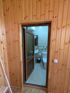 Koupelna v ubytování Guest House Roba
