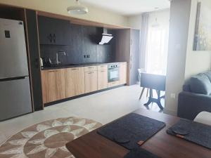 Φωτογραφία από το άλμπουμ του Sea View Floral Suite - 2 bedroom στη Λάρνακα