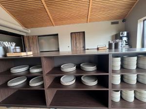 Kuchyň nebo kuchyňský kout v ubytování Hotel Melfarhus