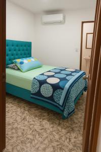 Ένα ή περισσότερα κρεβάτια σε δωμάτιο στο Hostal Marhú