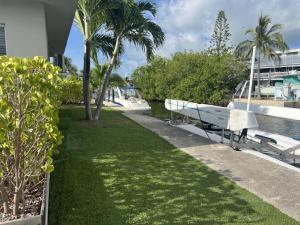 Zahrada ubytování Waterfront Cabana 2 Key Largo