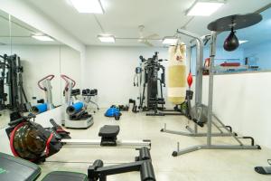 The fitness centre and/or fitness facilities at Villa Purpura Panoramic