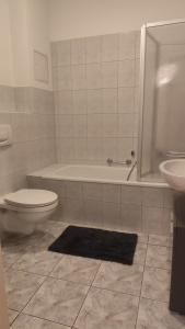 Bany a Ferienwohnung Cottbuser City II