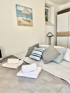 Postel nebo postele na pokoji v ubytování Javor Residence Studio Apartman