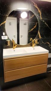 Mynd úr myndasafni af Jeru Caps CityCenter í Jerúsalem