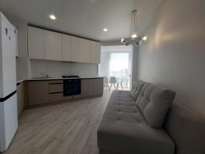 Køkken eller tekøkken på Стильний Люкс Яровиця