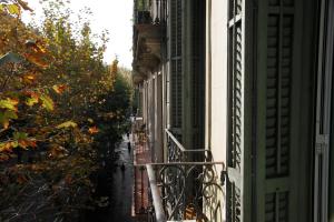 Balkón nebo terasa v ubytování Luxury Central Apartment