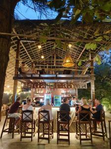 Restaurace v ubytování Nada Brahma Patnem Beach