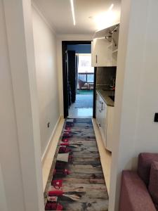 Kuchyň nebo kuchyňský kout v ubytování Hurghada Chalet Hotel rent