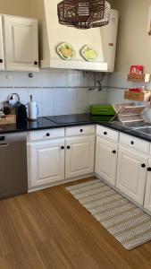 Gallery image of Oura praia e sol in Bicas