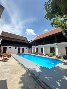 Πισίνα στο ή κοντά στο Luangprabang Residence Boutique Hotel