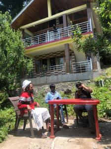 Fotografie z fotogalerie ubytování BIRDS LOVE HOUSe v destinaci Kalgha