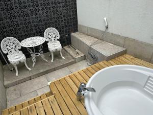 Phòng tắm tại Hotel Takao Asile +62 ảnh