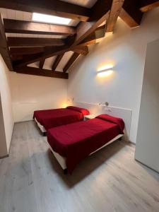 Postel nebo postele na pokoji v ubytování Dune Prestige & Chalets + 37 fotografií