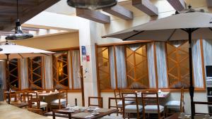 Restaurace v ubytování Hotel Abastos Plaza
