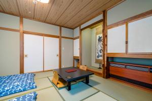 Letto o letti in una camera di 温泉御宿 るりびたき