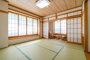 Foto dalla galleria di 温泉御宿 るりびたき a Matsumoto