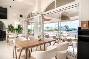 Posezení v ubytování Zephyros Hotel