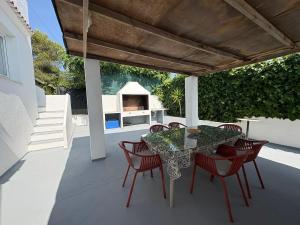 Sân trong/khu vực ngoài trời tại Villa Sol de Poniente